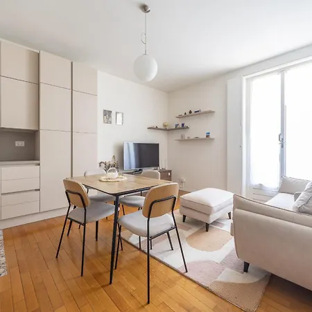 Beautiful Two-room In Maggiolina Apartmán Milán