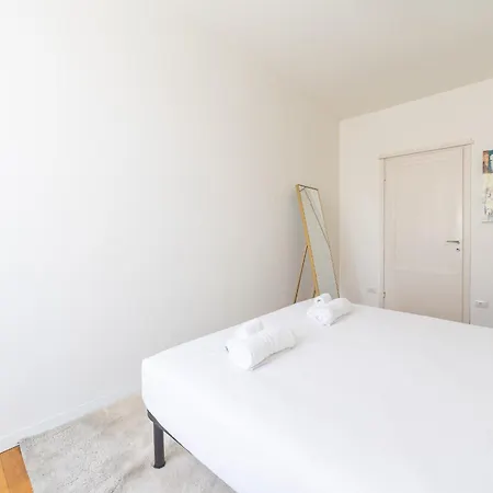 Beautiful Two-room In Maggiolina Apartmán